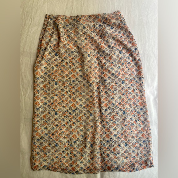 Frank & Oak button-down floral midi skirt - Picture 3 of 6
